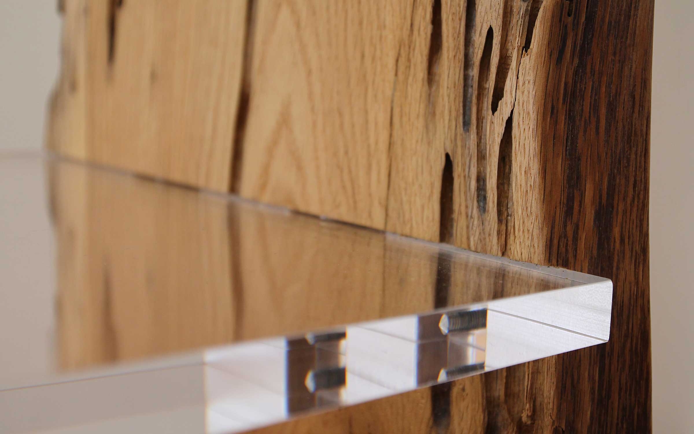 Particolare di sedia realizzata in legno di Briccola di Venezia